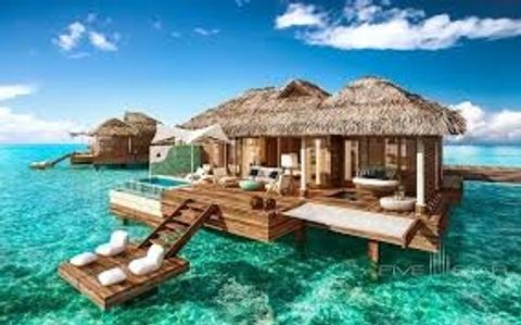 Explore Romantic Honeymoon Destinations: Advice, Suggestions, and Expert Recommendations