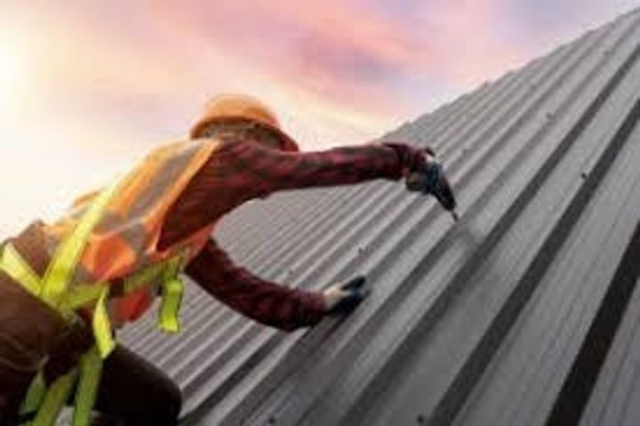 Explore Metal Roofing: Types, Benefits, and Installation Insights