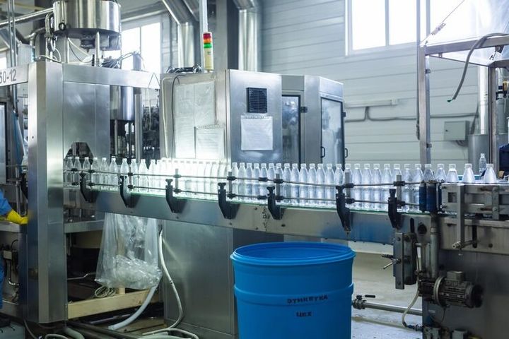 Discover the Basics of Liquid Filling and Packaging Machines: An Overview