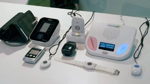 Home Medical Devices Overview: Key Features, Uses, and Important Considerations